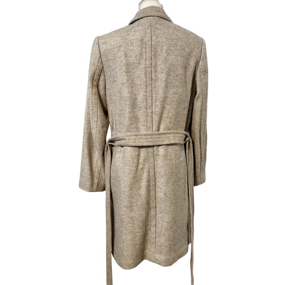 Banana Republic Women's Beige Blazer Coat | Excellent Used Condition - Picture 5 of 15